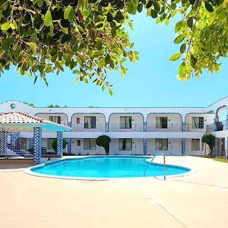 Playa Inn Rocky Point Buitenkant foto